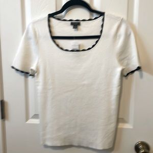AnnTaylor Short Sleeve Top M
